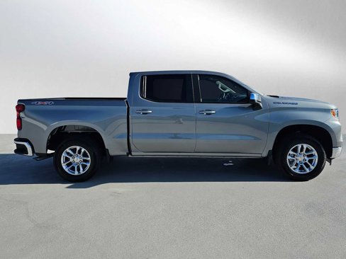 New 2026 Chevrolet Silverado 1500 LT image 2