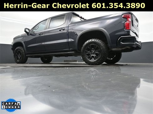 Used 2023 Chevrolet Silverado 1500 ZR2 w/ Technology Package image 42