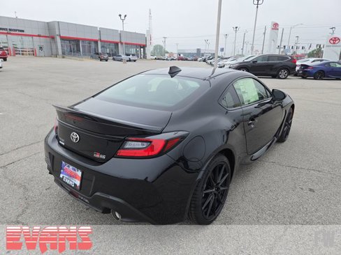 New 2025 Toyota GR86 Premium w/ ALL Weather Mat Package (TMS) image 34