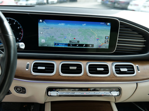 Used 2022 Mercedes-Benz GLS 450 4MATIC image 24