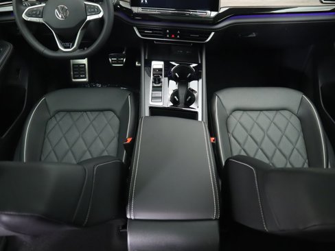 New 2026 Volkswagen Atlas SEL Premium R-Line image 18