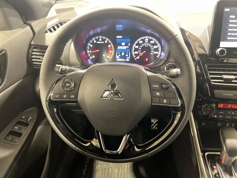 New 2025 Mitsubishi Eclipse Cross Black Edition image 13