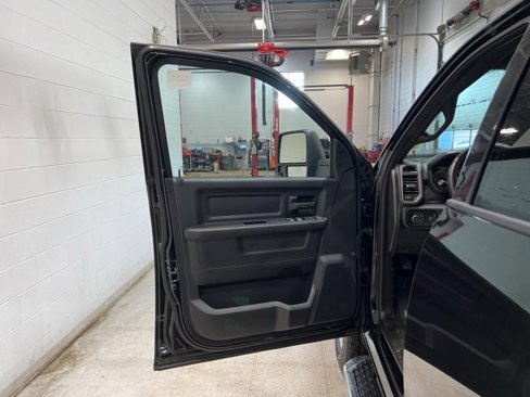 New 2024 RAM 2500 Tradesman w/ Towing Technology Group image 9