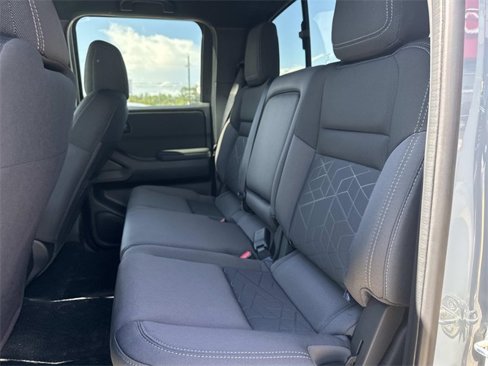 New 2026 Nissan Frontier SV image 7
