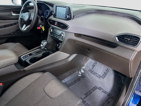 Used 2020 Hyundai Santa Fe SE image 28