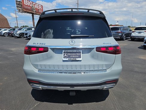 New 2025 Mercedes-Benz GLS 580 4MATIC image 6