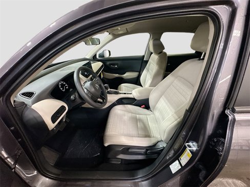 New 2026 Honda HR-V LX image 18