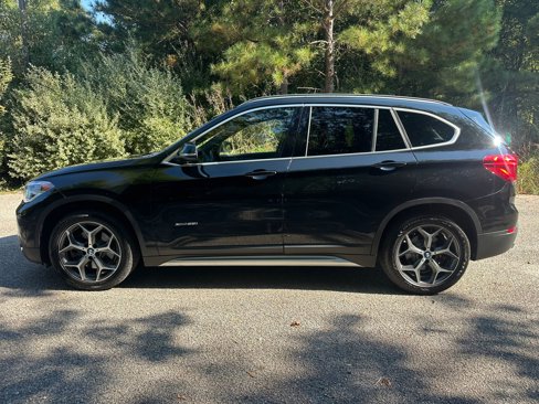 Used 2017 BMW X1 xDrive28i image 2