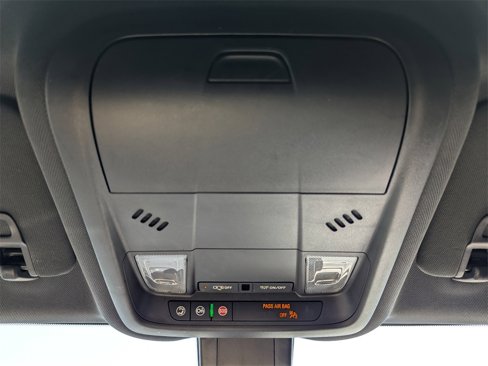 Certified 2022 Chevrolet Equinox RS w/ RS Leather Package image 29