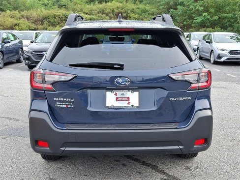 Certified 2025 Subaru Outback Premium w/ Popular Package #1A image 6