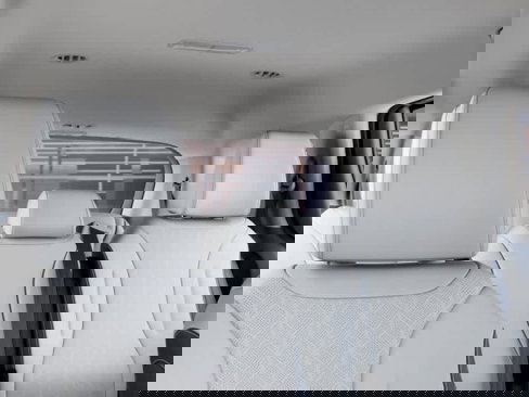 New 2026 Kia Carnival EX image 27