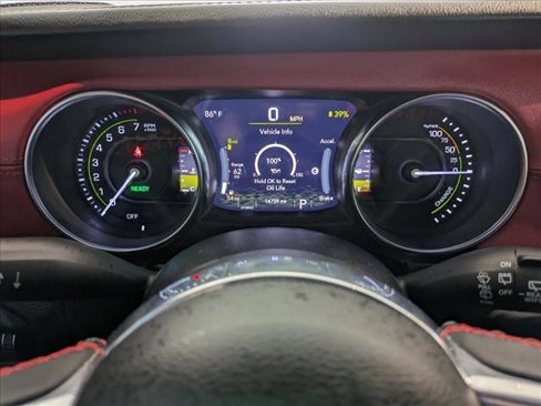 Used 2023 Jeep Wrangler Unlimited Rubicon 4xe image 11