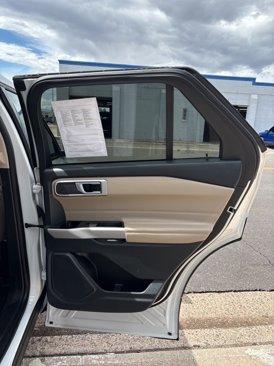Used 2024 Ford Explorer XLT w/ Equipment Group 202A image 14
