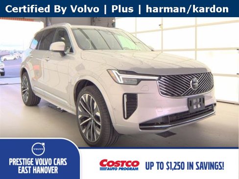 Certified 2025 Volvo XC90 B6 Plus image 1