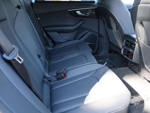 New 2025 Audi Q8 Premium Plus image 11