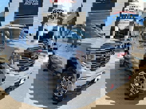 Used 2025 GMC Sierra 1500 AT4 w/ AT4 Premium Package image 1