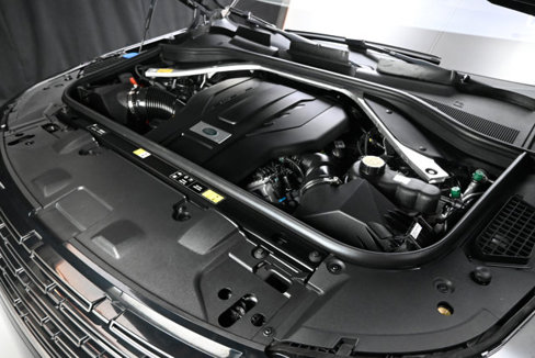 Used 2023 Land Rover Range Rover SE image 41