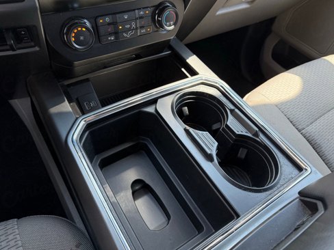 Used 2020 Ford F350 XLT w/ XLT Premium Package image 23