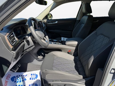 New 2026 Volkswagen Atlas SEL Premium R-Line image 9
