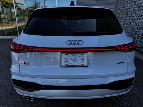 New 2025 Audi Q5 Premium Plus image 4