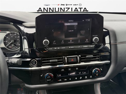 Used 2024 Nissan Pathfinder Rock Creek image 13