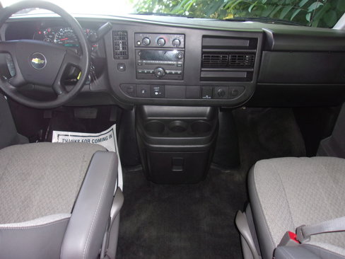 Used 2016 Chevrolet Express 3500 LT w/ LT Preferred Equipment Group image 22