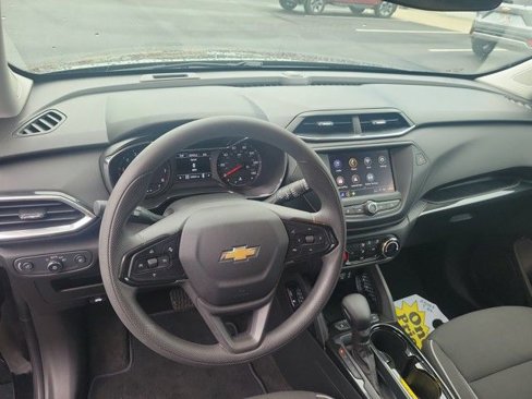 Used 2023 Chevrolet TrailBlazer LT image 16