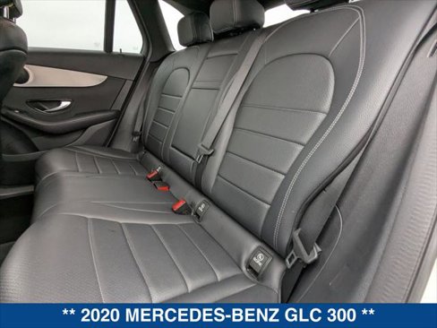 Used 2020 Mercedes-Benz GLC 300 image 21