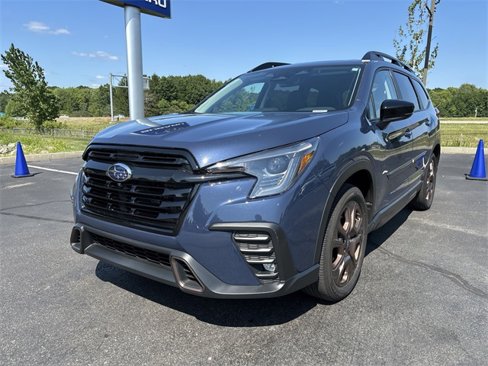 Used 2025 Subaru Ascent Bronze Edition w/ Popular Package #2 image 5