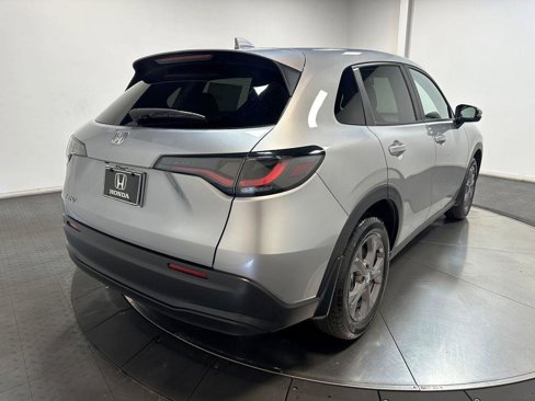New 2026 Honda HR-V LX image 8
