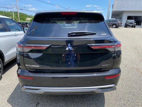 New 2025 Mitsubishi Outlander AWD image 4