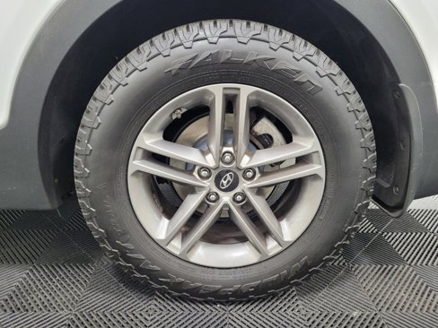Used 2018 Hyundai Santa Fe Sport w/ 2.4L Value Package 02 image 31