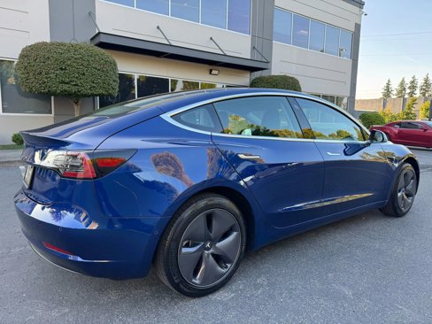 Used 2020 Tesla Model 3 Standard Range Plus image 11