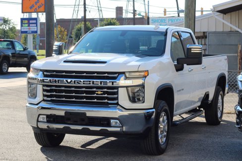 Used 2020 Chevrolet Silverado 3500 LTZ image 3