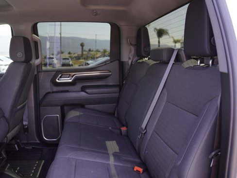Used 2024 Chevrolet Silverado 1500 LT image 23