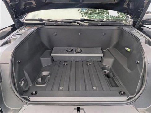 New 2026 Chevrolet Silverado EV LT image 15
