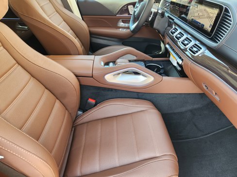 New 2026 Mercedes-Benz GLS 450 4MATIC image 15