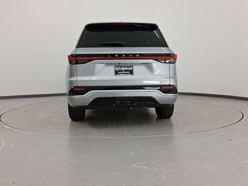 New 2025 Lexus TX 500h AWD image 10