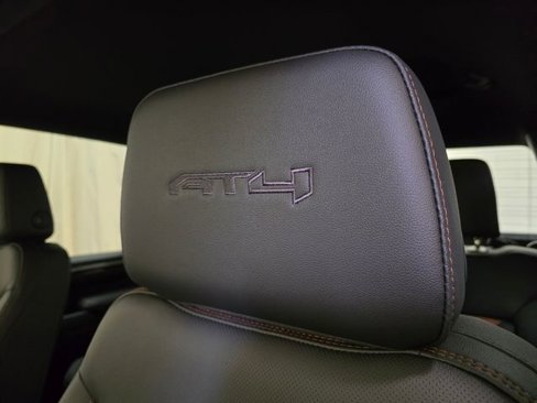 New 2026 GMC Sierra 2500 AT4 image 13
