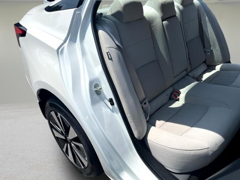 Used 2020 Nissan Altima 2.5 SV image 33