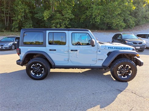 Used 2024 Jeep Wrangler Unlimited Rubicon 4xe image 6