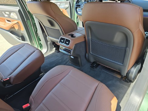 New 2026 Mercedes-Benz GLS 450 4MATIC image 11
