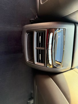 Used 2019 Cadillac XT5 Premium Luxury w/ Driver Assist Package image 12