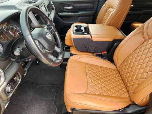 Used 2024 RAM 1500 Tradesman w/ Night Edition image 11