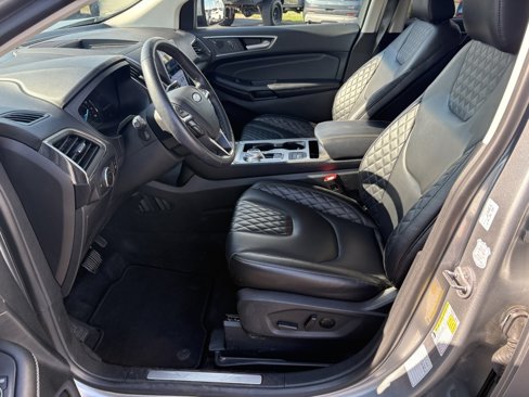 Used 2024 Ford Edge Titanium image 4