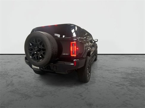New 2026 GMC Hummer EV SUV image 8