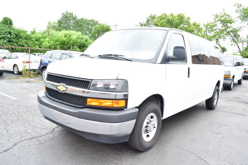 Used 2024 Chevrolet Express 3500 LT w/ LT Preferred Equipment Group image 4