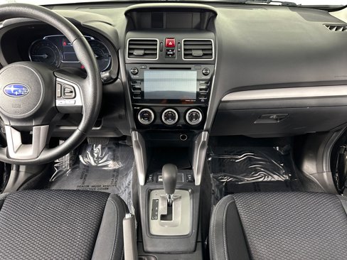 Used 2017 Subaru Forester 2.5i Premium image 34