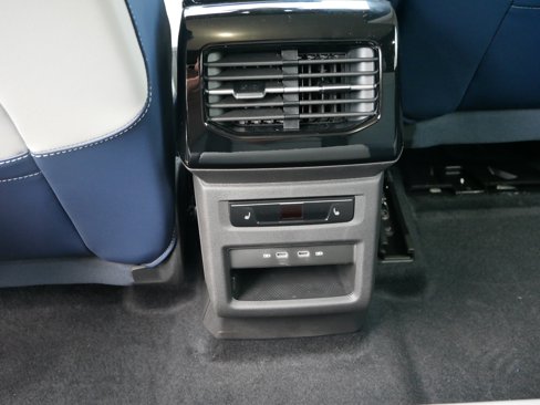 New 2025 Volkswagen ID.4 Pro S Plus image 10