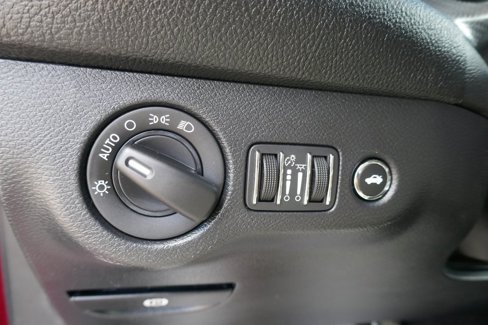 Used 2017 Dodge Challenger SRT Hellcat image 25